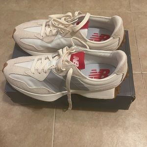 Men’s New Balance 327 NIB